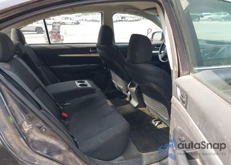 2012 Subaru Legacy 2.5I z USA, uszkodzony, nr VIN 4S3BMCA67C3031962